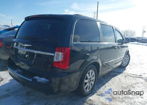 2011 Chrysler Town & Country Touring-L z USA, uszkodzony, nr VIN 2A4RR8DG0BR704396